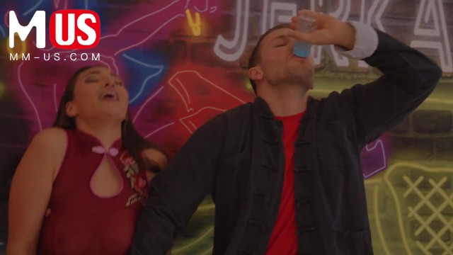 Ideal Bella Rolland - game show scene - Jerkaoke