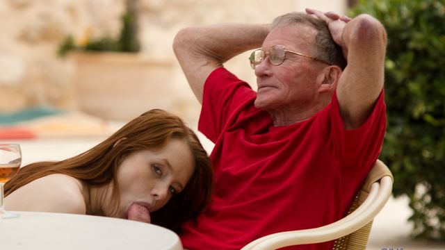 Legs on shoulders action with amative Denisa Heaven from Oldje