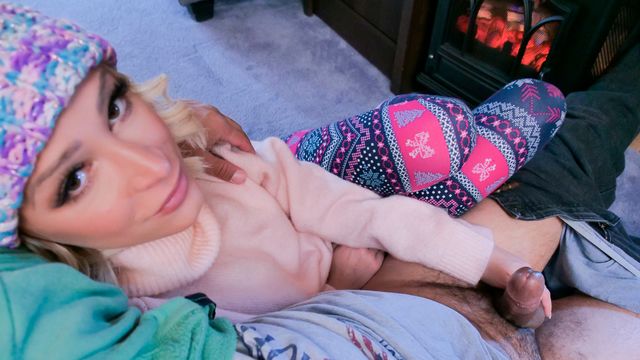 Marvelous Emma Hix's big ass video