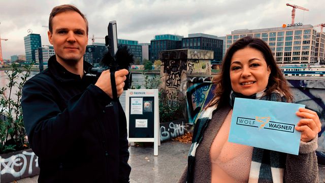 Wolf Wagner featuring Liz de Lane's pickup clip