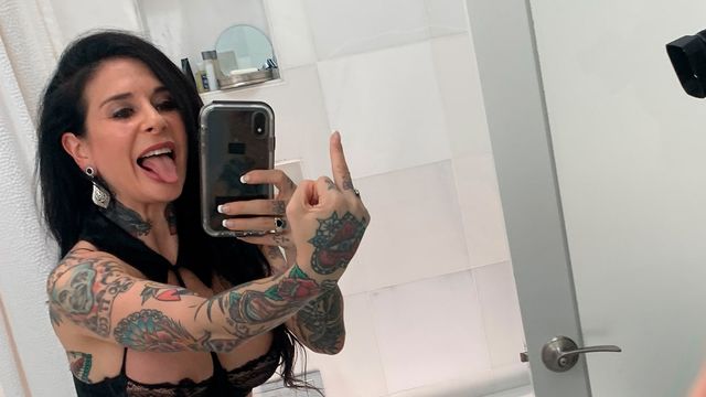 Intimate haircut dirt with hypnotic Joanna Angel from Big Tits, Round Asses