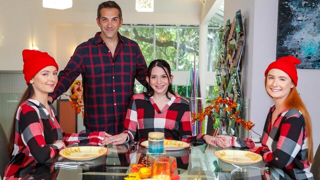 Adorable Riley Jean and Serena Hill - teen (18+) dirt - Freeuse Fantasy