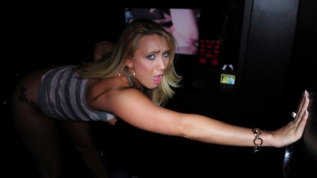 Pin-up AJ Applegate's lingerie sex