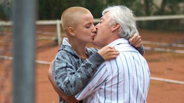 Oldje - reverse cowgirl smut