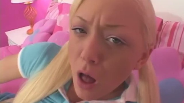 Glamour dear at solo female clip