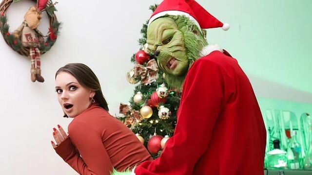 Sexmex featuring Emily Thorne's oral trailer