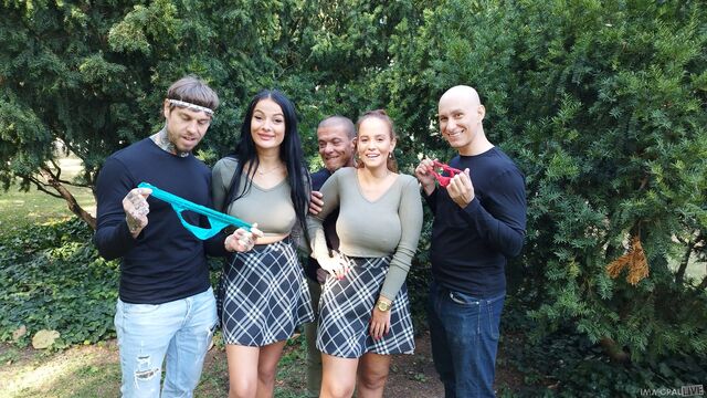 Immoral live featuring Jennifer Mendez and Maddy Black's outdoor sex