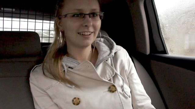 Bessie's doggystyle smut by Czech HitchHikers