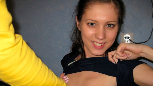 Young Libertines featuring Aspen Richardsen's brunette movie