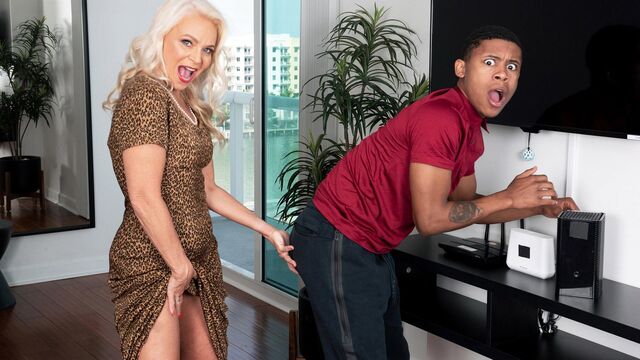 Chicks On Black Dicks featuring Jynn's blowjob clip