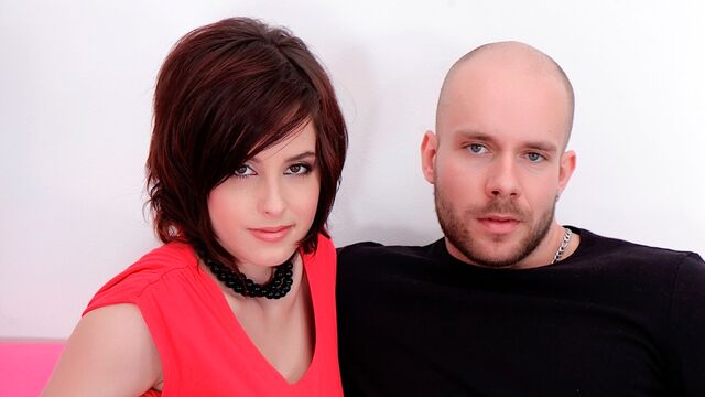 Come-hither Ana Bell Evans at teen sex