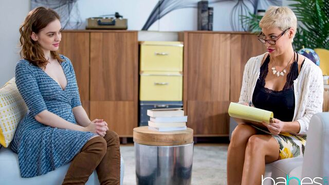 Fetching Ryan Keely and Mary Moody's kissing dirt