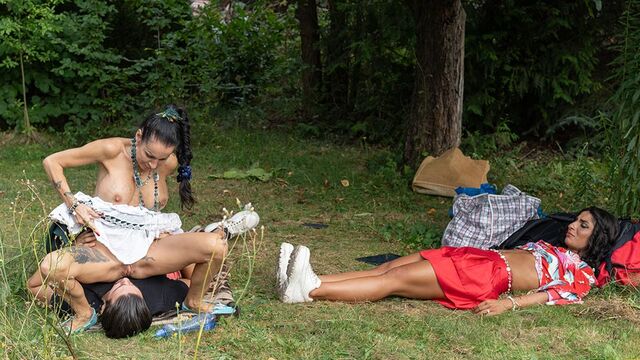 Curvy scene with elite Valentina Sierra from Mommy 4k