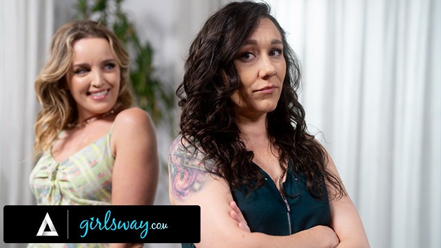 Sassy Sinn Sage at tribbing scene