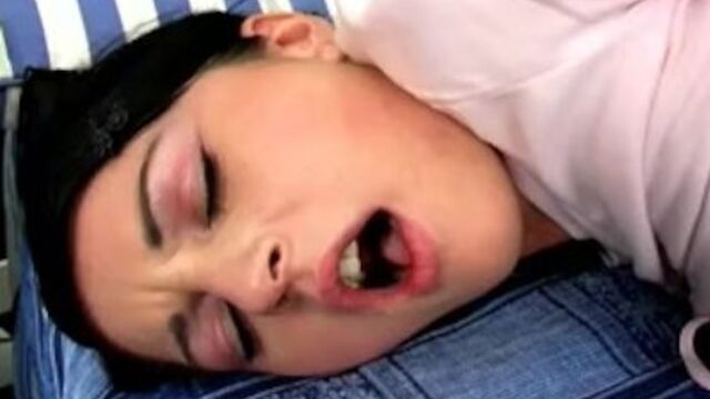 Alluring hoochie's brunette clip