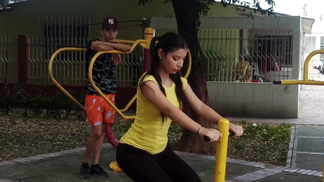 Rocking Mckencie12's doggystyle xxx