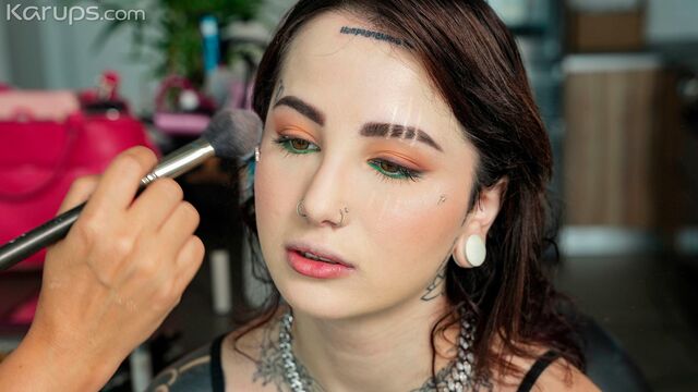 Funny Val Steele at teen xxx