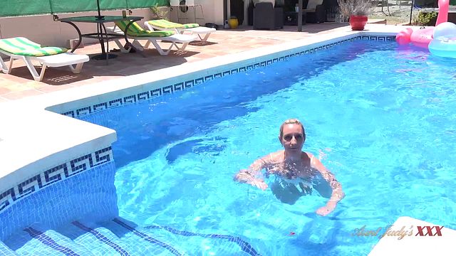 Doxy's british milf sex