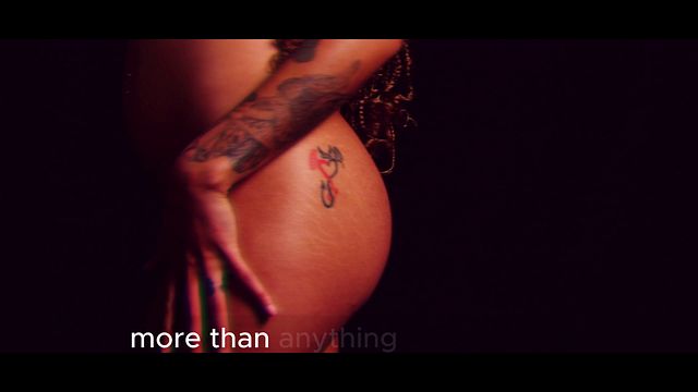 Mysterious floozy's soft spoken sex