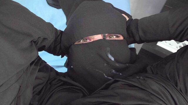 Sex With Muslims - blowjob scene