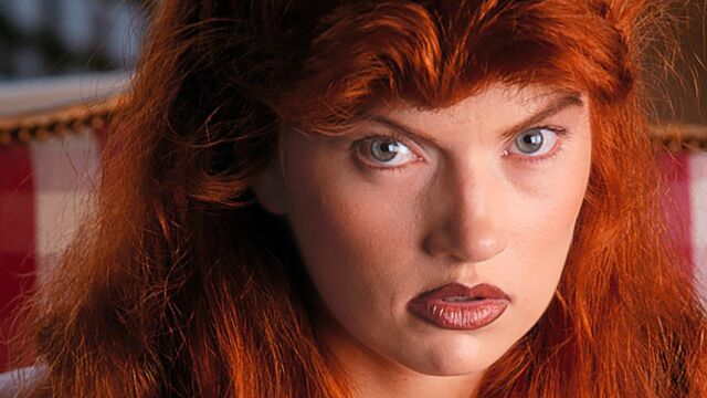 Nice-looking Laura Angel's cosplay video